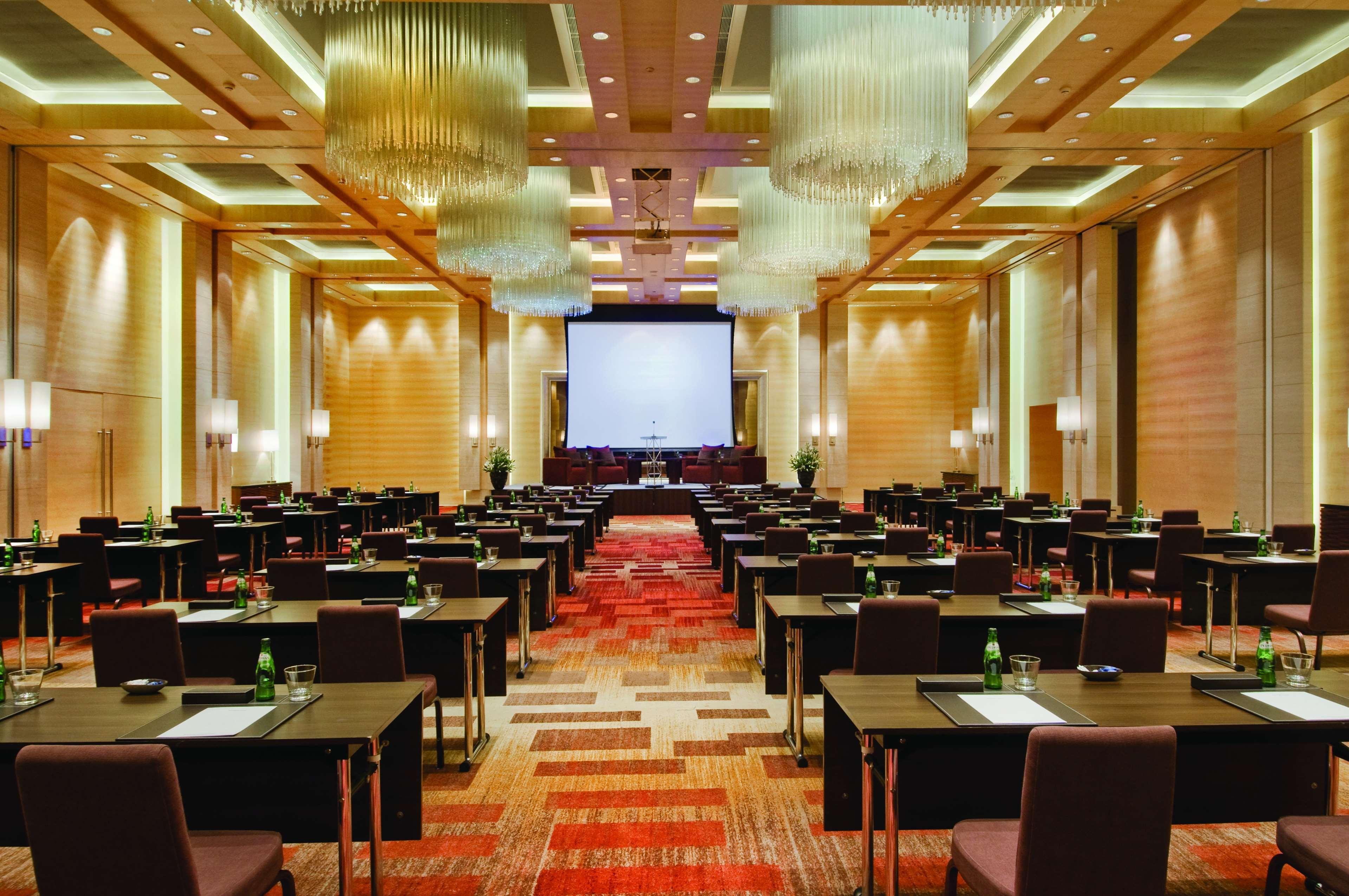 Отель Hyatt Regency Ченнаи Экстерьер фото The Grand Ballroom